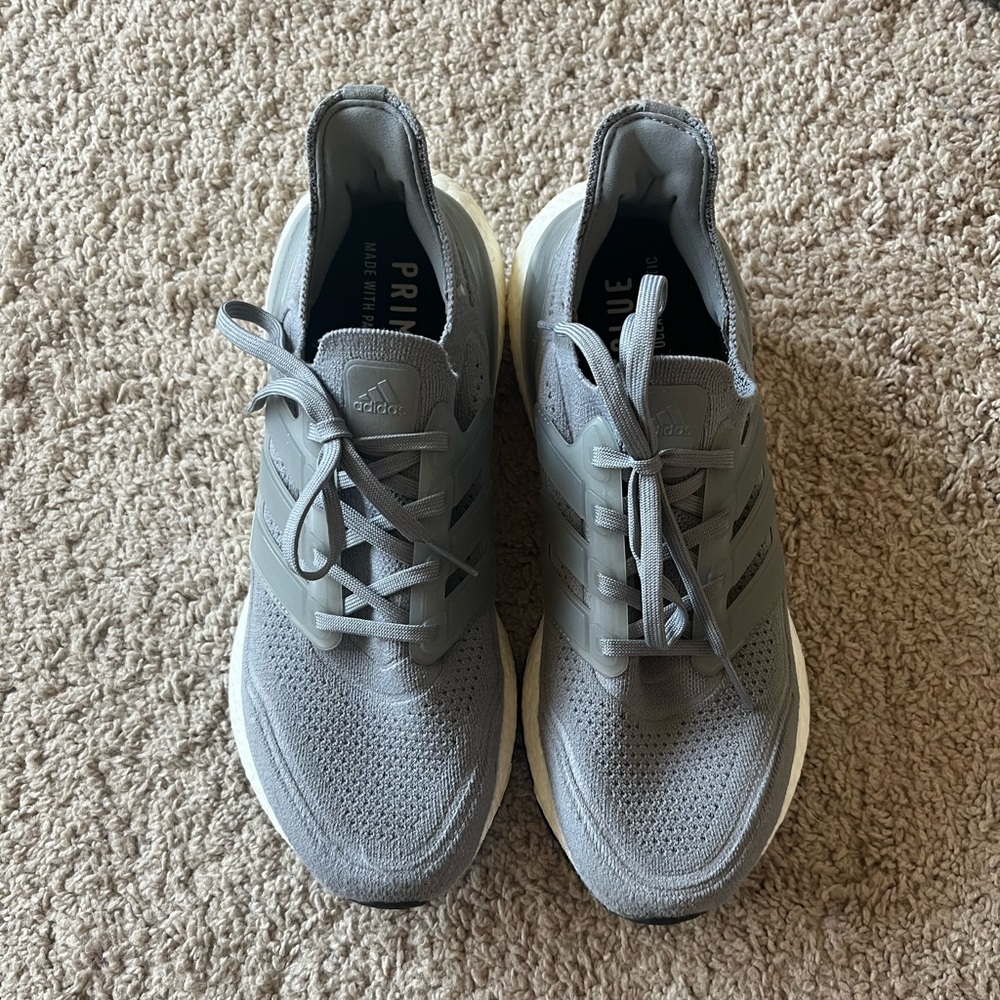 Adidas Mens Ultraboost 21 Size 8.5